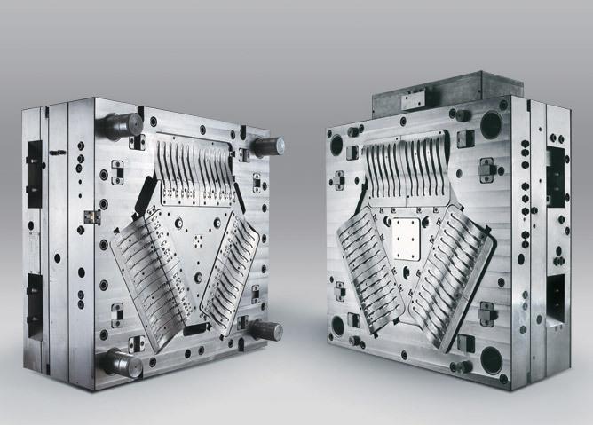 注塑模具.jpg 注塑模具.jpg